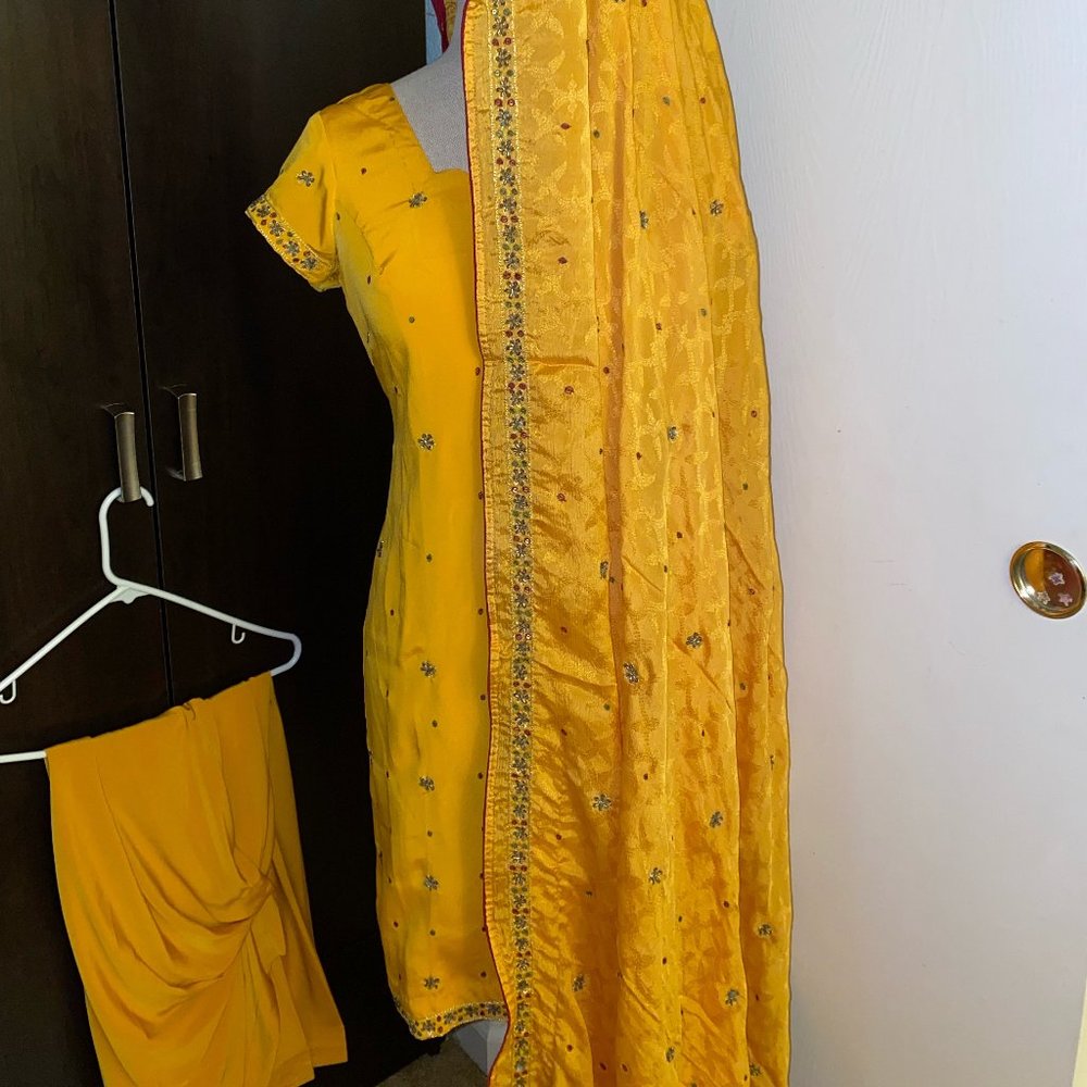 Salwar Suit- Yellow